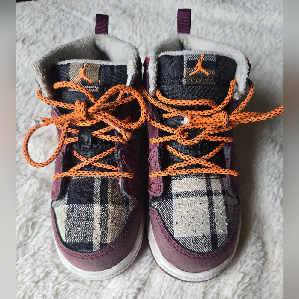 Nike Air Jordan 1 Mid Boys 10C